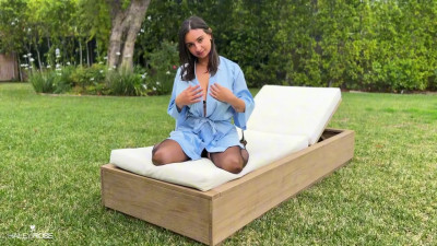 Hailey Rose Gets A Wet Pounding Outdoors