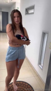 Abigail Juncos Gets Stretched By Her BF's BWC