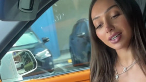 Sisi Rose Enjoys Teddy Tarantino's Cock In The Car