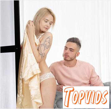 Lina Star - Horny guy fucks nerdy blonde gf