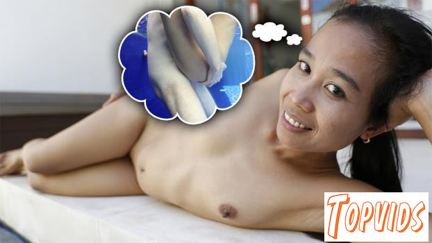 Hinwar - Naked Petite MILF Fucked In Pool