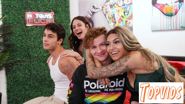 Ivy Steele & Melody Foxx - It's A Fucking Race! Kane Hardy & Ivy Steele Are Ready To Fuck And Win!