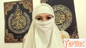 Babe in niqab pleases her husband - E232