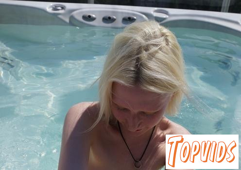 Ingrid - Rooftop Jacuzzi Jilling In The Sun With Hot Ingrida Loving The Plastic Cock Suction Cup