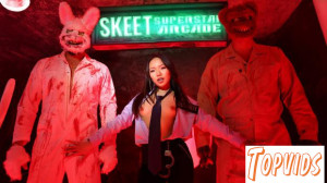 Asia Lee - Five Fucks At Skeet's