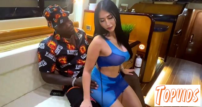 Valerie Kay - Sex on a Yacht in Miami