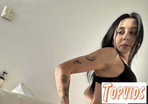 Dora - Gorgeous New Tattooed New Girl Dora First Time On The Couch Fingering Herself To Real Orgasm