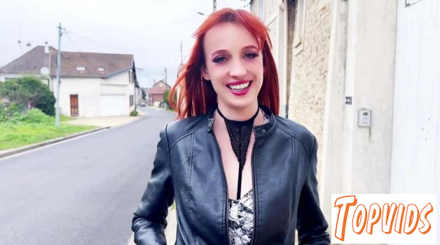 Luna - Luna, 31, is constantly in the game!