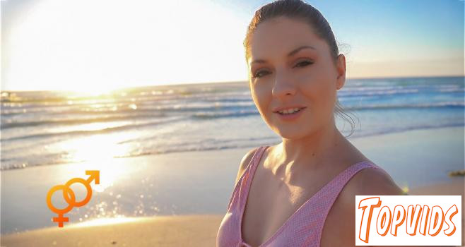Rebecca Volpetti - Hot Blowjob On The Beach