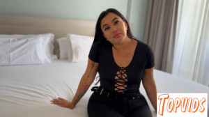 Sofia Ruiz - Delicious colombian busted