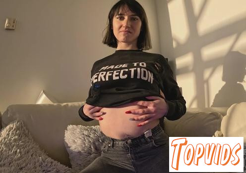 Aloida - Fresh Face 26yo Aloida First Time Naked Video On White Casting Couch