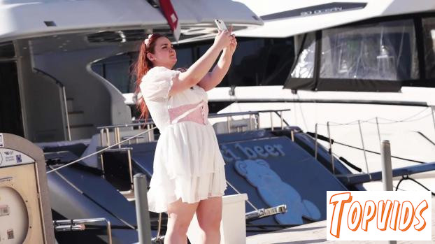 Amandine - Amandine, 28 years old, from Lyon!