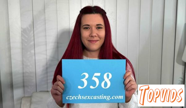 Lilly Brans - Amazing redhead loves to be a model - E358