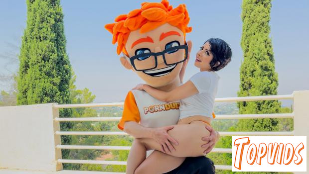 Daya Dare - Daya Dare Meets Her New Neighbor, Porn Dude