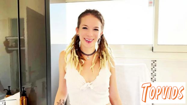 Eva - Eva, 30 - Eva, 30, likes to be the center of attention of these gentlemen...