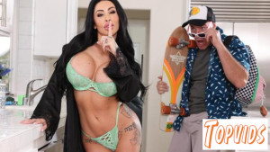 Danae Mari - Making Stepmom Happy