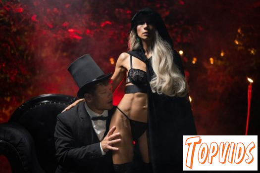 Veronica Leal - The Anal VVitch - A New - Colombian Folktale