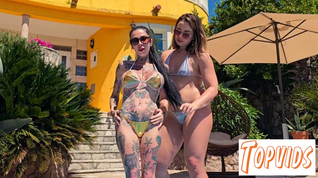 Megan Inky & Sophia Burns - SOPHIA & MEGAN Passionate Lesbian Fun