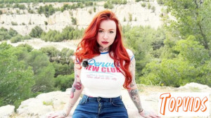 Chloe - 28 years old, from Versailles!