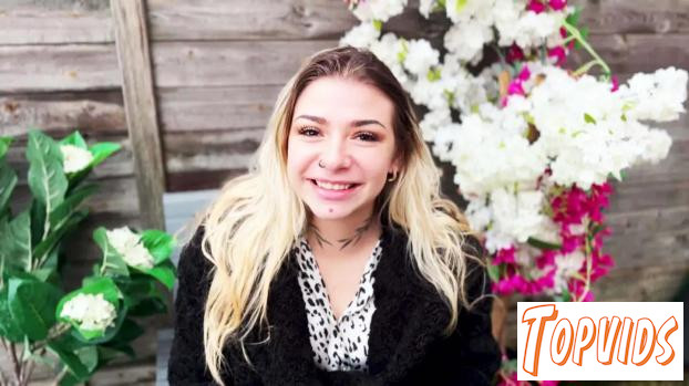 Sienna - Sienna, 27 years old, care assistant in Toulouse!