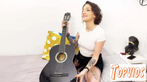Lena - Lena takes a guitar lesson... but not only that!