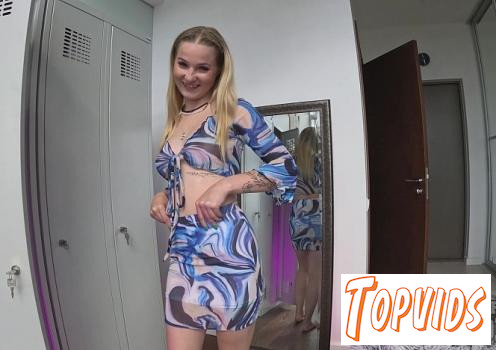 Luana - Gorgeous Luana In Locker Room Putting On Makeup And Masturbating With Small Dildo