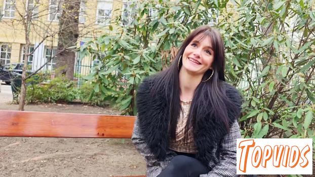 Tina - Tina, 33, takes it step by step...