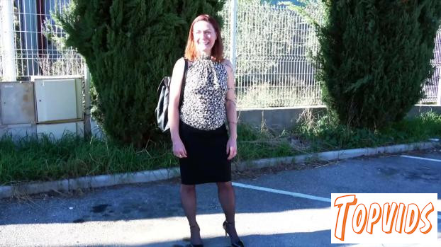 Wendy - 40 years old, future manager of a hair salon in Brignoles!