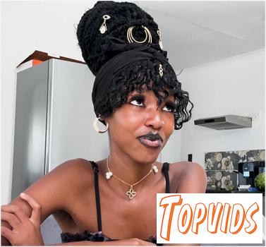 Sammy Dollhouse - Moaning Goddess