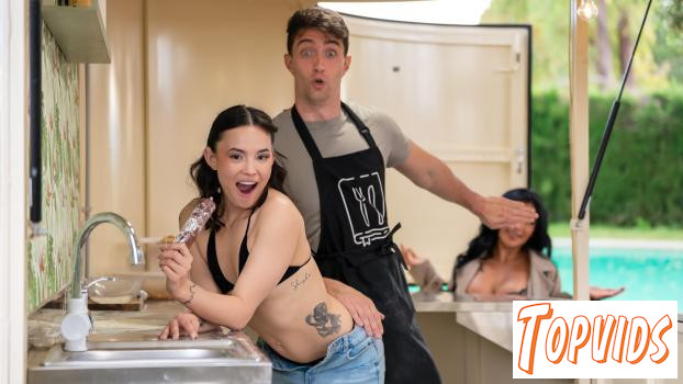 Mariana Martix & Lucy Mendez - Big Tony's Pepperoni