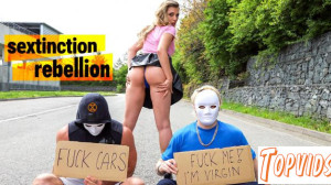 Valeria Fuentes - Sextinction Rebellion