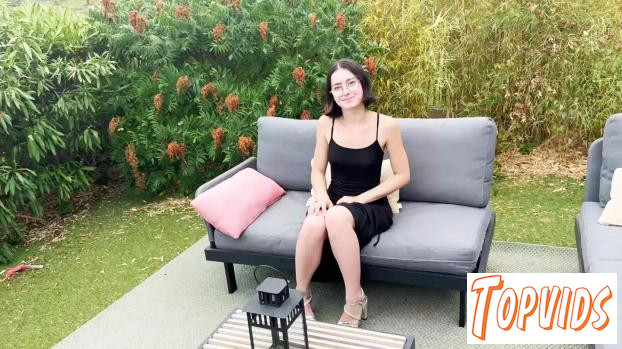 Penelope - Penelope, 19, gives the best of herself!