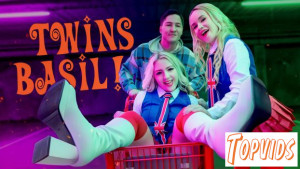 Khloe Kingsley & Eva Nyx - (Cum) Sharing is Caring