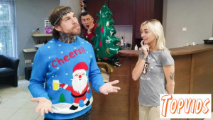 Chloe Temple - Boyfriend Catches Chloe Temple Cheating On Christmas