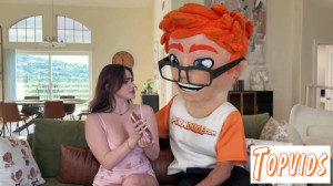 Lilibet Saunders - Lilibet Saunders Collects Porn Dude’s Sample