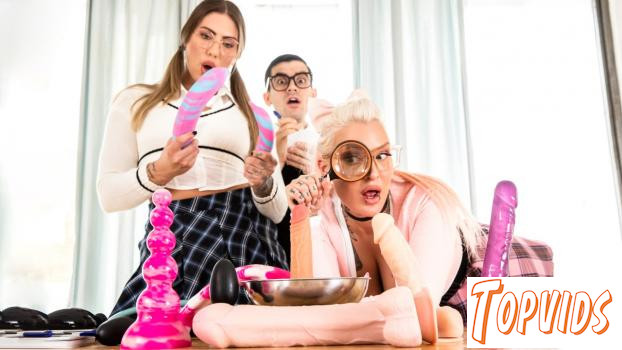 Mia Blow & Alexxa Vice - Anal Obsessed Nerds