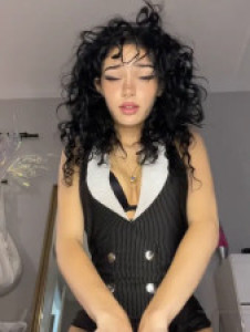 Little Warren Teases And Gives A Handjob JOI