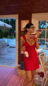 Topless Mia Khalifa Makes Drinks For Her Friend