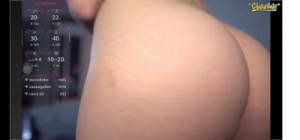 Alice_Edward Enjoys A Vibrator On Stream