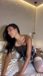 Dahyana Gaitan Throat And Pussy Play