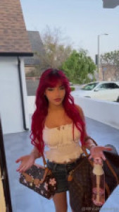 Hannah Jo Grinds And Rides On A BWC