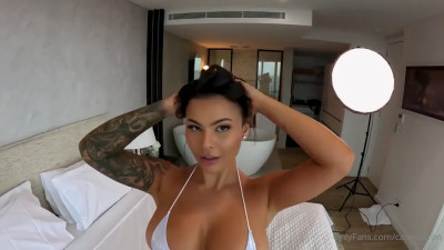 POV CaseySaron Gives Oral Pleasure