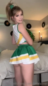 Babe Bella Lynnn Has Anal Sex After Cheerleading