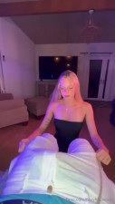 Badbarbiepriv & Melztube Share A Blowjob
