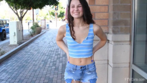 Liz Jordan Masturbates In Her Casting Video