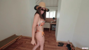 Luxurygirl_Xxx Fucks The Hotel Worker