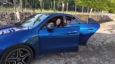 Wikki K, Sky Moon & Liloo's Poolside Fingering