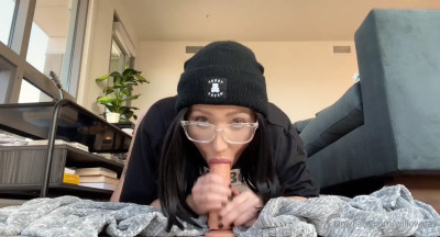 Willow Harper Bounces On A Veiny Dildo