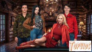 Alison Rey & Alexis Malone - Four - Way 69 - The Hunting Moms