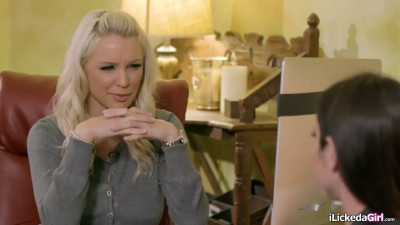 Kenzie Taylor & Serena Blair Taste Each Other's Pussies